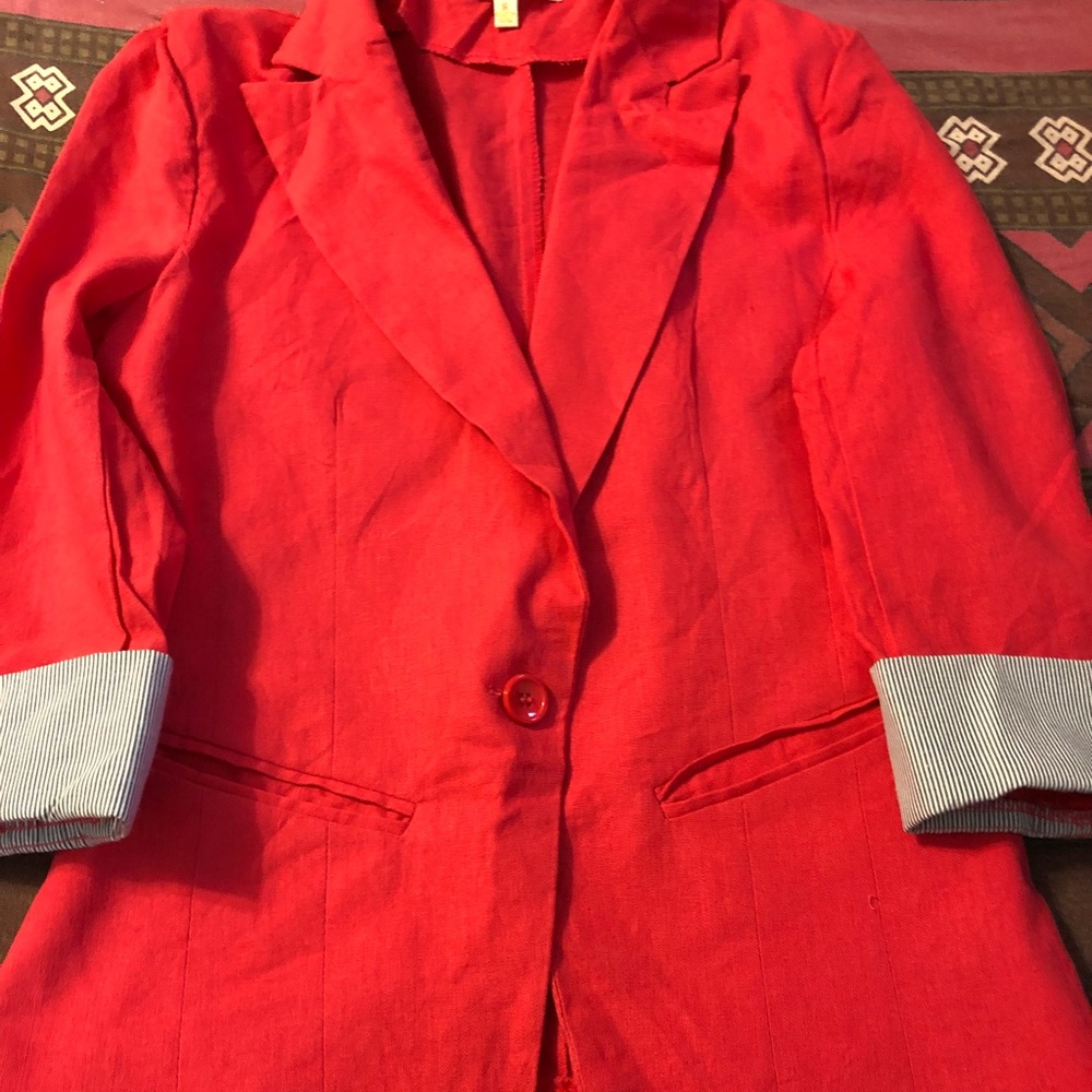 Red blazer - Picture 5 of 6